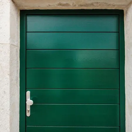 Apartment Explore The Historic Center From A Remodeled *